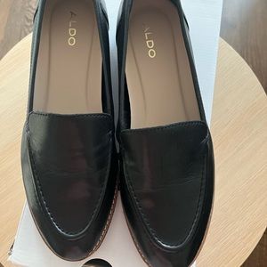 Aldo loafers. Wore only twice. In good condition. Size 6.5